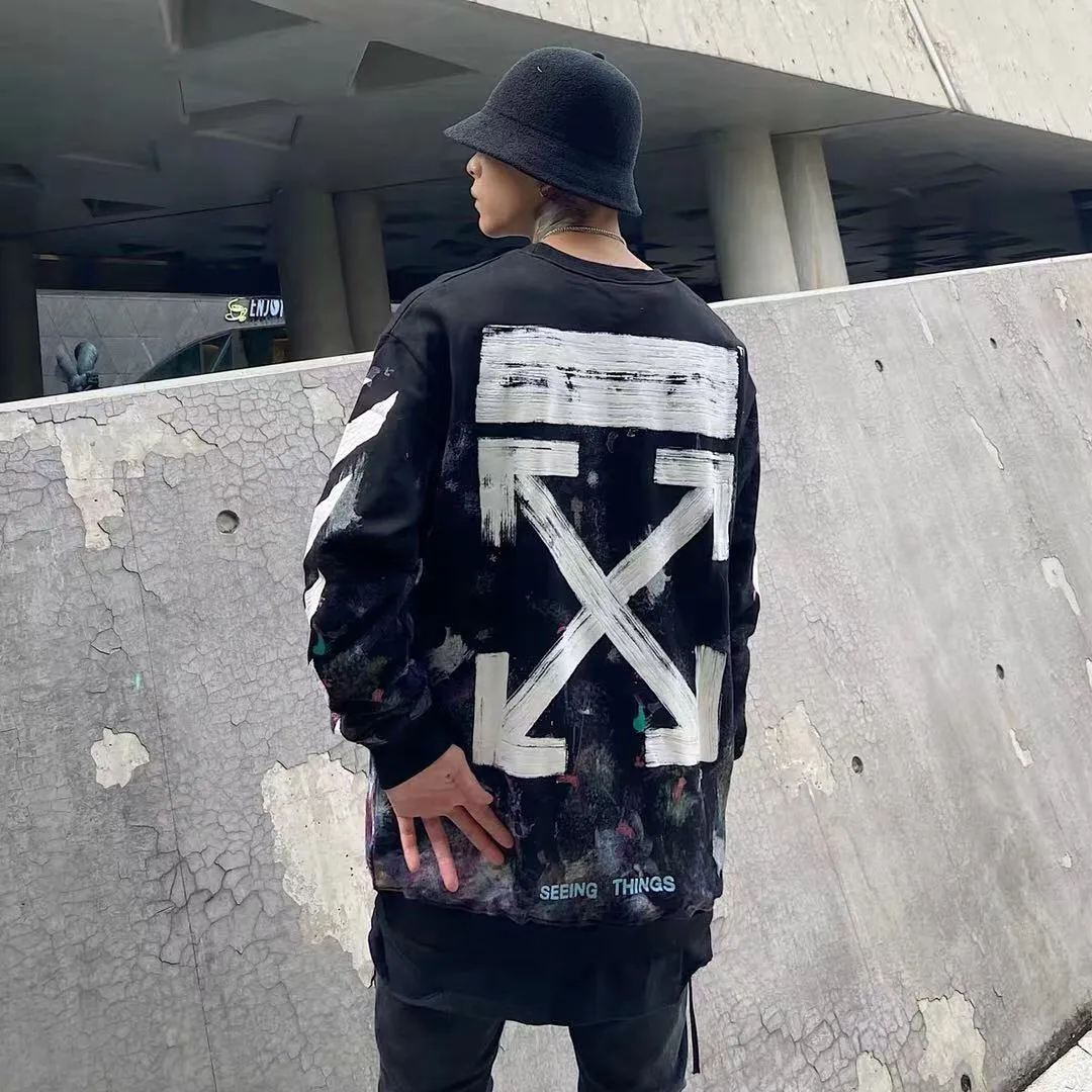 ♻️💯Upper body reference model picture❤️The top tested version OFFWHITE Starry Sky Fireworks, the strongest fireworks on earth, round neck pullover sweatshirt, 18-layer film heavy industry three-dimensional inkjet printing.  The fireworks color system is obtained through contrasting printing. There are eight panels in the whole body. Seven color sets and eight panels are printed in eight times. The first layer is gray, the second layer is white, the third layer is yellow, the fourth layer is green, the fifth layer is blue, the sixth layer is purple, the seventh layer is orange. The last layer is arrow paint printing. The seven colors are layered on each other, which will also create new colors. The arrows on the back and the front squares are first glued and then hung in four layers. The paint has an obvious concave and convex feeling. Quality speaks for itself in the details. The blue letters are electrostatic three-dimensional flocking. They are made separately and then printed through high-temperature thermal transfer. The difficulty is unprecedentedly high. I have made more than 80,000 pieces of fireworks series in total. More than half of the ones you see on the market are made by me!  Size chart